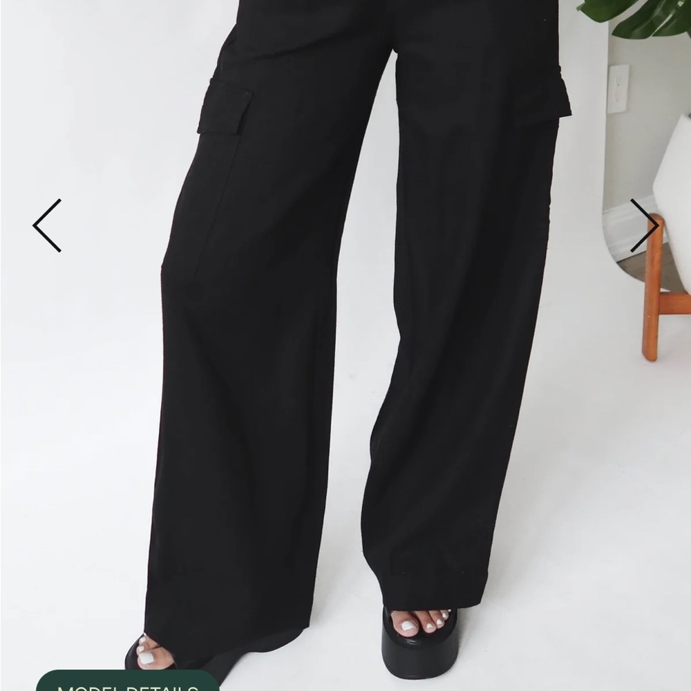 Grey Bandit Women's Black Wide-Leg Linen Cargo Pants Size Medium